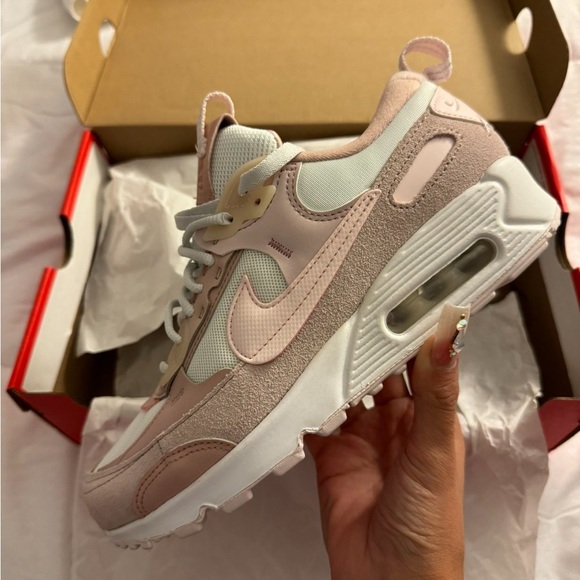 *SOLD* Air Max 90 Futura - Picture 2 of 4